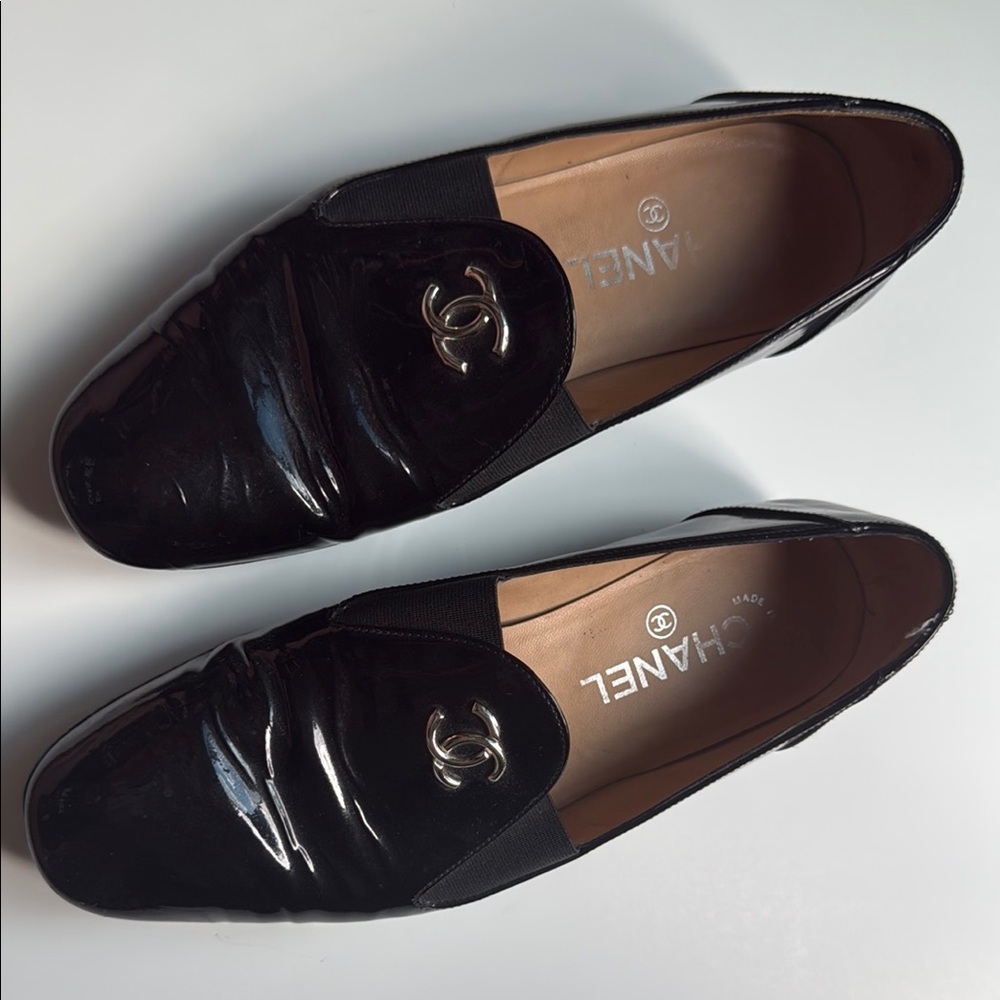CHANEL Patent CC Loafers